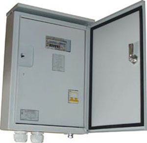 Щит учета электроэнергии ЩУЭ 1-В 1/3-00-3-54У1 трехфазный на стену, одна цепь учета  Изображение Щит учета электроэнергии ЩУЭ 1-В 1/3-00-3-54У1 трехфазный на стену, одна цепь учета