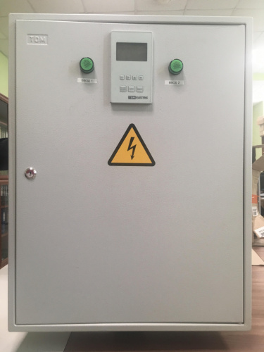 Шкаф АВР на два ввода 400А Изображение Шкаф АВР на два ввода 400А