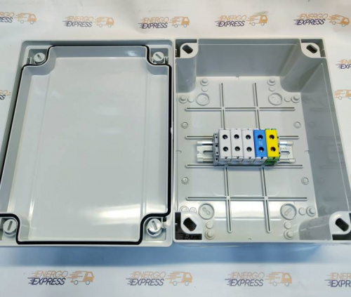 Изображение Коробка клеммная КСП-5 IP56 300х220x120 Express серая 5х50 кв.мм, 160А, 5 клемм винтовых сер./син./жз., без сальников (аналог KF 3550) 