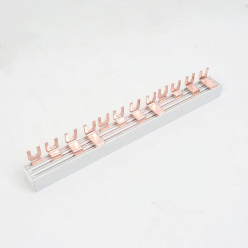 Шина соединительная BBS-MD63 типа FORK 4 полюса 14 присоединений для модульной аппаратуры DKC BBS-MD63F-4P14 Изображение Шина соединительная BBS-MD63 типа FORK 4 полюса 14 присоединений для модульной аппаратуры DKC BBS-MD63F-4P14