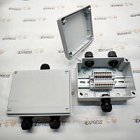 Изображение Коробка клеммная КСП-10 IP56 150х110х70 Express серая 10х0.5-2,5 кв.мм, 41А, 10 клемм пружин. Push-in с сальниками(аналог RD 9041) 