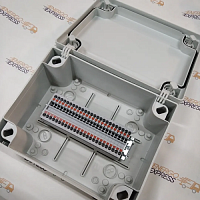 Изображение Коробка клеммная КСП-5 IP56 150х110х70 Express серая 5х0.5-4 кв.мм, 41А, 5 клемм пружин. Push-in, без сальников (аналог RD 9125) 